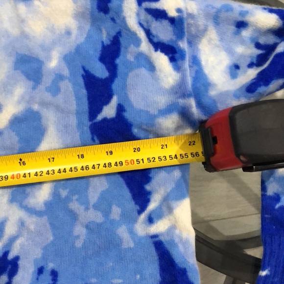 Charter club luxury tye dye blue and white cashmere sweater - Picture 5 of 6